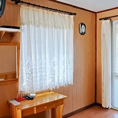 Petia Villas * تسيغوف تشارك